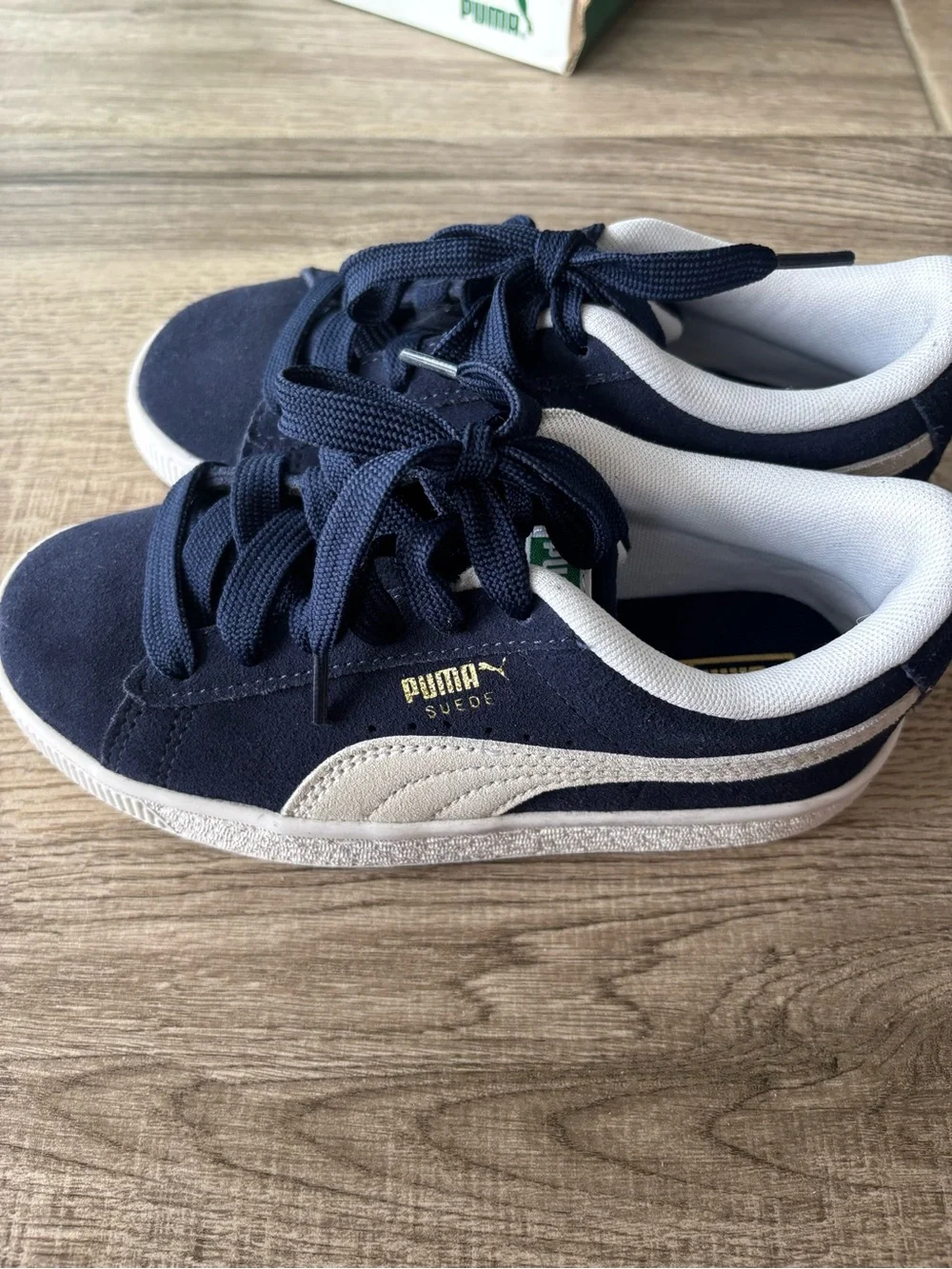 Puma Kids Suede Sneakers - Navy and White size 1C